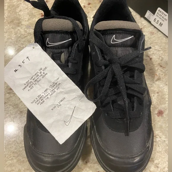 Nike mowabb 2001 outlet